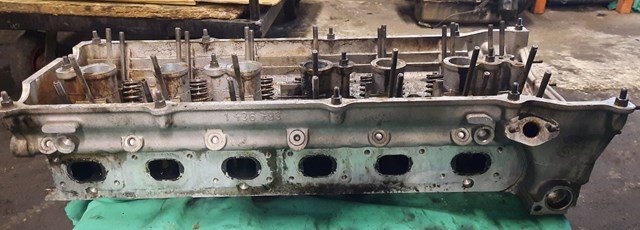 Cabeça de motor (CBC) 1436793 BMW