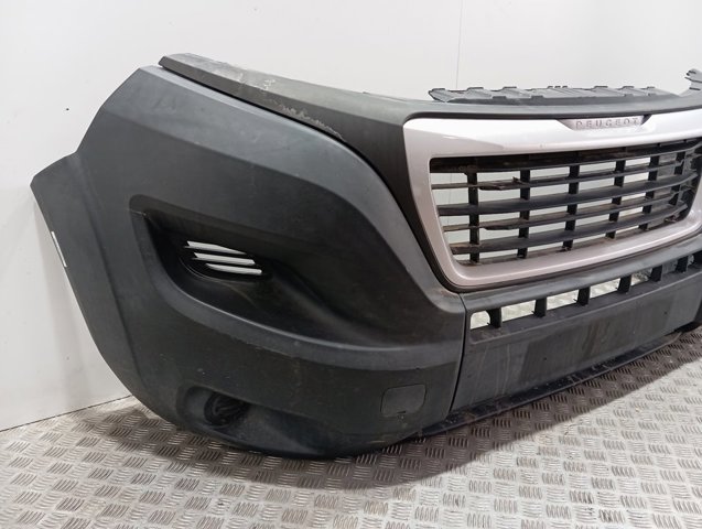 Compre 1637293680 Peugeot/Citroen Pára-choque dianteiro, parte central