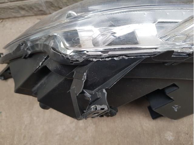 9677810280 Peugeot/Citroen Luz direita