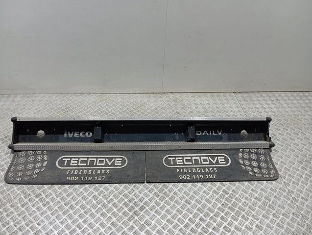 Pára-choque traseiro Iveco 500356844 preço, a partir de 213,96 USD