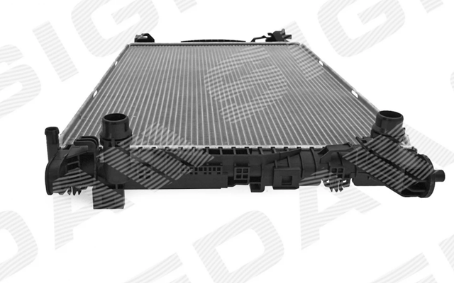 RA606578 Signeda Radiador de esfriamento de motor