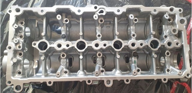 Tampa de válvulas Peugeot/Citroen 9812647280 preço, a partir de 325,05 USD