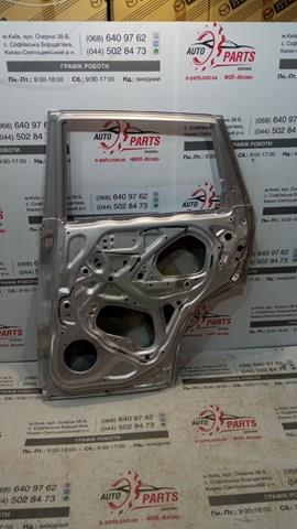 Porta traseira direita Suzuki 6800354P01000 preço, a partir de 311,37 USD