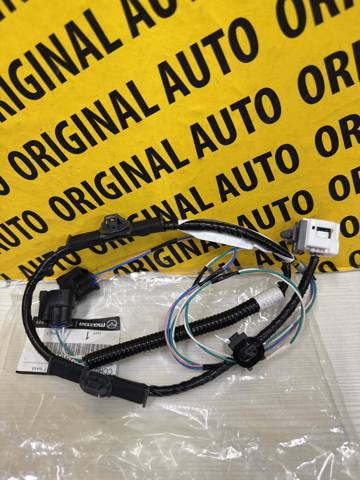 TL1867290 Mazda Cabo (fio) de sensor de estacionamento do pára-choque dianteiro