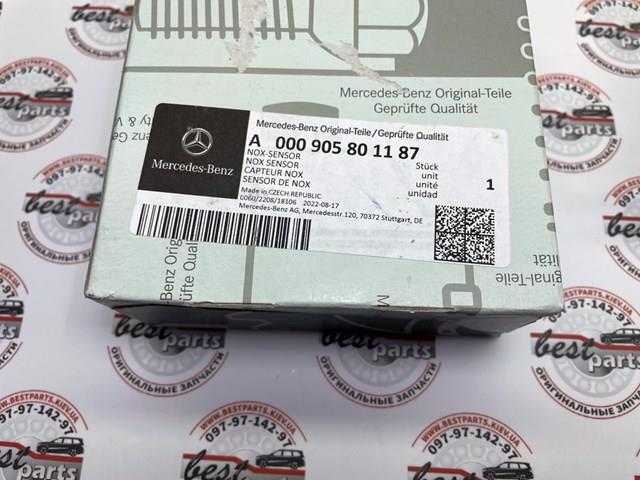 Sensor dianteiro de óxidos de nitrogênio NOX A000905801187 Mercedes
