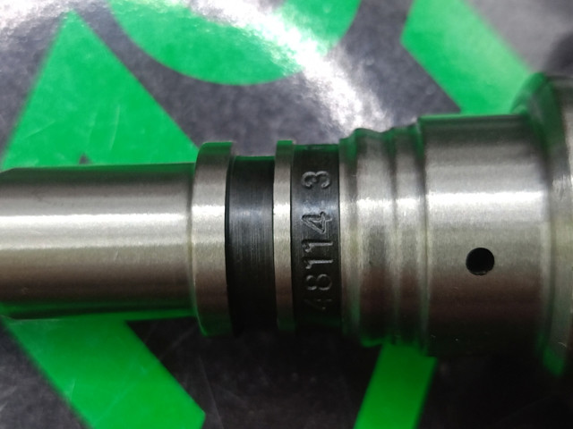 Par de imersão da Bomba de Combustível de Pressão Alta Bosch 2418455346 preço, a partir de 157,14 USD