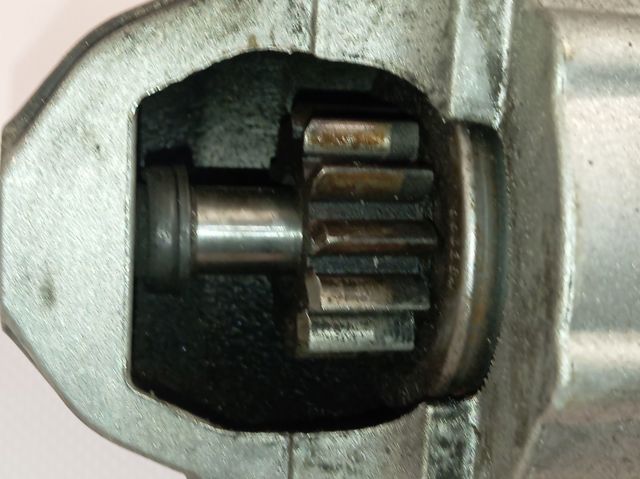 Compre 9826048080 Peugeot/Citroen Motor de arranco