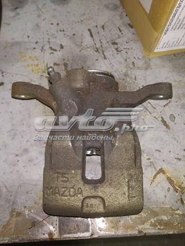 Suporte do freio traseiro esquerdo KAY02671XA Mazda