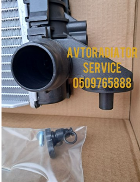 13K1083 Polcar Radiador de esfriamento de motor