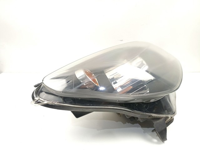 24451033 Opel Luz direita