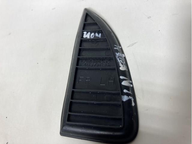 KA0G68454 Mazda Revestimento (cobrimento) interno da porta dianteira esquerda