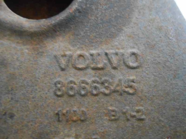 8666345 Volvo 