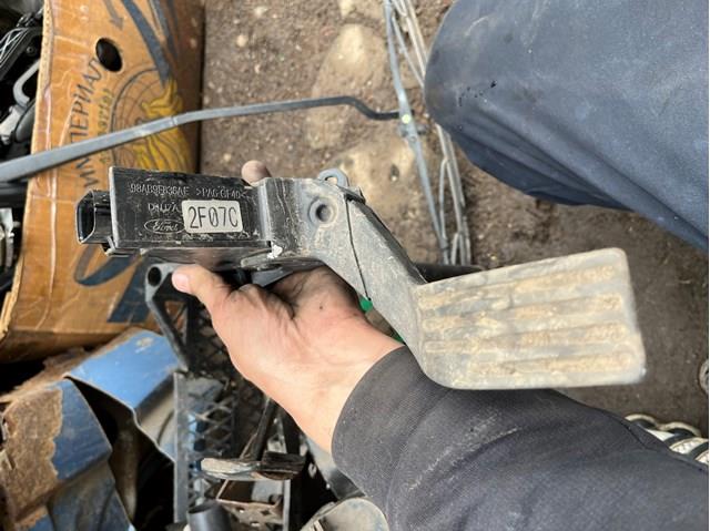 Pedal de gás (de acelerador) 98AB9F836AE Ford