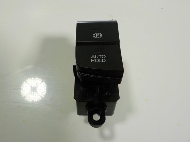 Compre BDGF66EP0A Mazda Tecla do freio de estacionamento eletromecânico