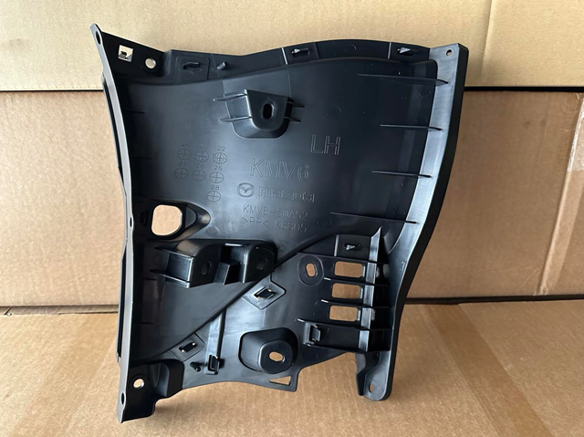 Conduto de ar do freio de disco esquerdo Mazda KMV650A50 preço, a partir de 100,76 USD