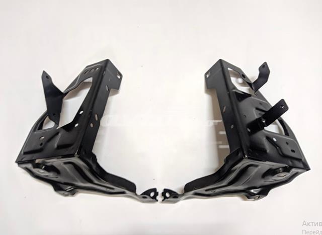 7342502 BMW Consola (adaptador) de fixação da luz dianteira direita