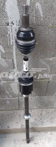 Semieixo (acionador) dianteiro direito LR137029 Land Rover
