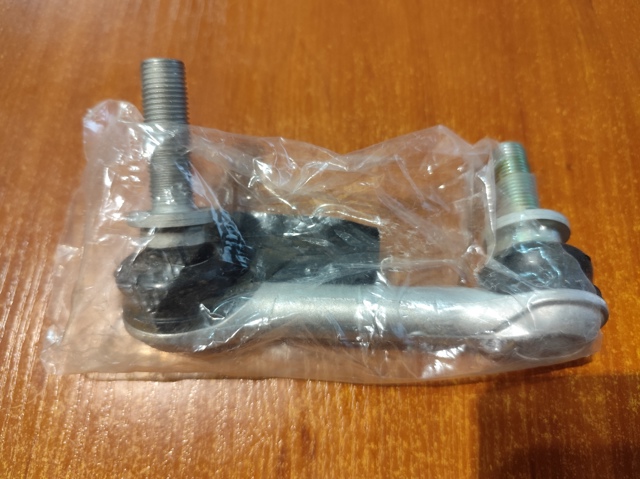 562616RR0B Nissan/Infiniti Montante esquerdo de estabilizador traseiro