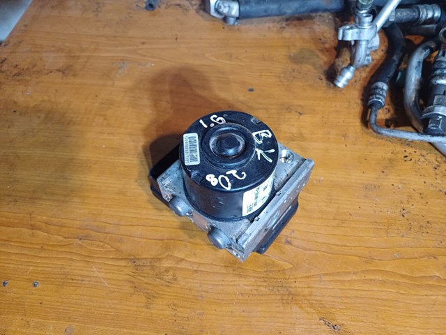 3M512M110GA Mazda Unidade hidráulico de controlo ABS