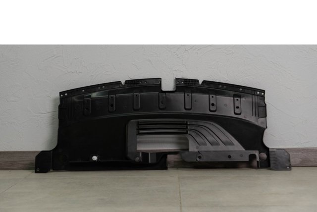 Compre 622405NA0A Nissan/Infiniti Placa sobreposta superior do painel dianteiro (de suporte do radiador)