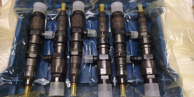 Compre A471070048780 Mercedes Injetor de injeção de combustível