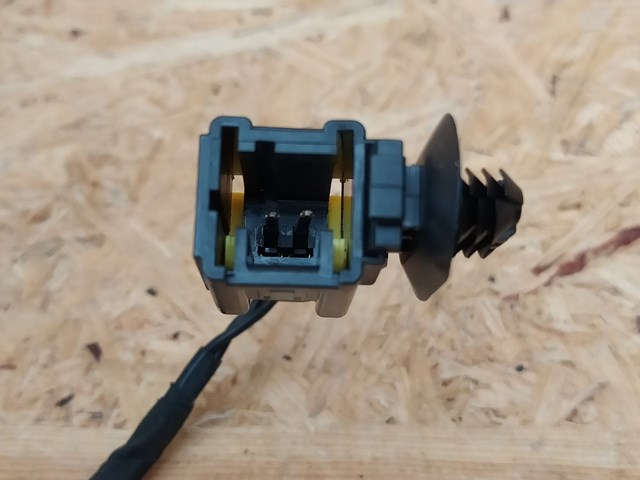 Compre 9816315480 Peugeot/Citroen Barra (fecho) dianteira de fixação da correia de segurança