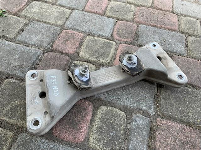 Compre 22316796605 BMW Viga de fixação da caixa de mudança