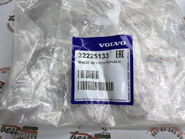 Compre 32225133 Volvo Cano derivado do sistema de recirculação dos gases de escape EGR