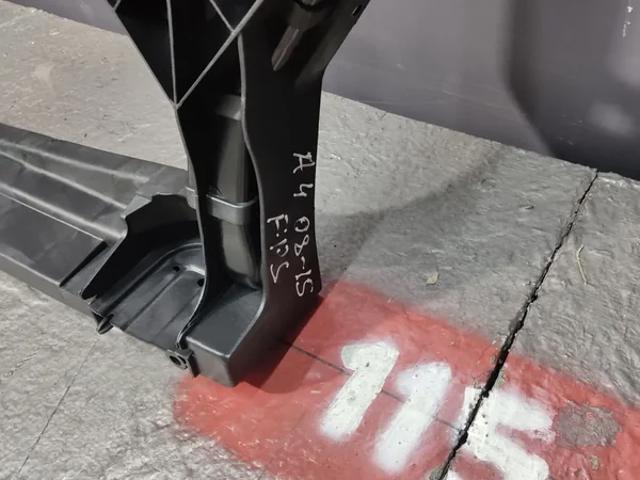 FP1208200 FPS Suporte do radiador montado (painel de montagem de fixação das luzes)