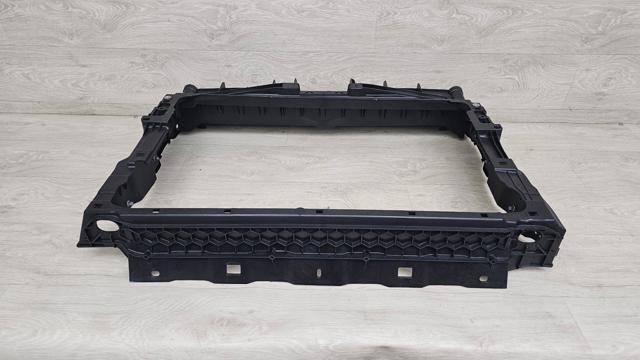 Suporte do radiador montado (painel de montagem de fixação das luzes) Signeda PVG30127A preço, a partir de 193,52 USD