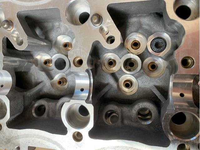 Compre 2211127900 Hyundai/Kia Cabeça de motor (CBC)