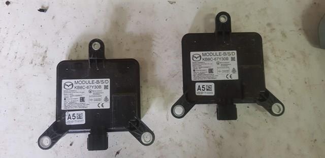 Sensor traseiro de controlo da zona morta KB8C67Y30B Mazda