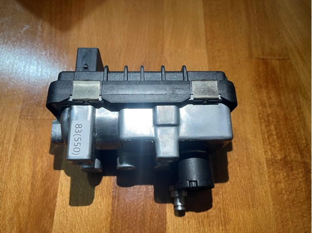 Válvula (atuador) de controlo de turbina Porsche 6NW009550 preço, a partir de 116,29 USD
