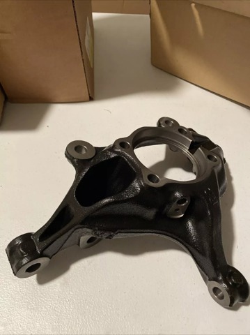Compre KB7W33021 Mazda Pino moente (extremidade do eixo) dianteiro direito
