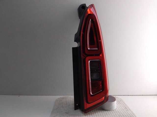 Lanterna traseira direita Peugeot/Citroen 9820555280 preço, a partir de 178,77 USD