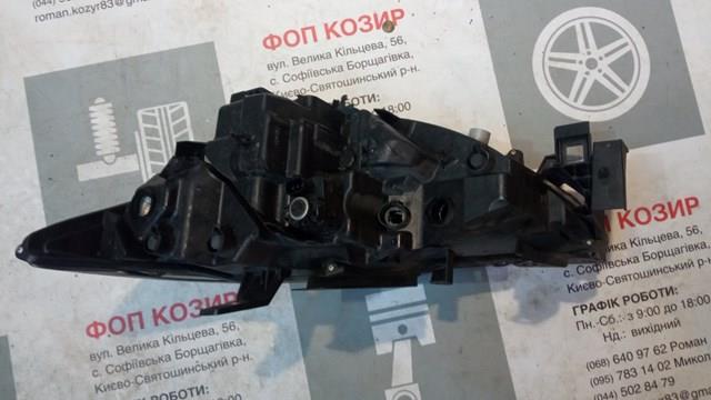  Mazda KB8M51031D