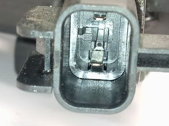 81130AT000 Hyundai/Kia Fecho da capota