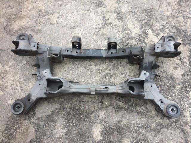 Viga de suspensão traseira (plataforma veicular) KIA Sorento III UM