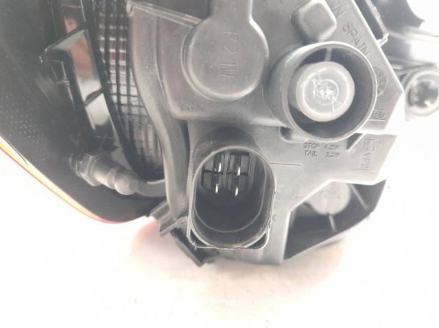 Lanterna traseira direita externa VALEO 45329 preço, a partir de 258,51 USD