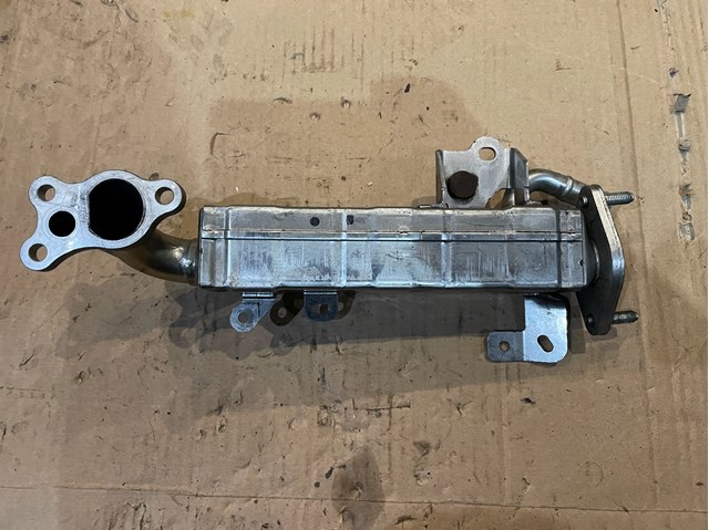 Radiador do sistema EGR de recirculação dos gases de escape Mazda SH012030Y