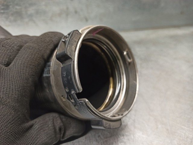 Mangueira (cano derivado) de intercooler Volvo 31338545 preço, a partir de 50,16 USD