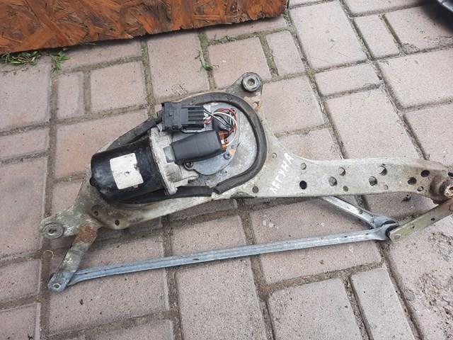 Compre 8200000525 Renault (RVI) Trapézio de limpador pára-brisas