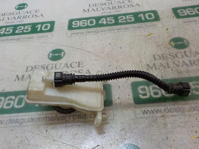 9807651580 Peugeot/Citroen Tanque de cilindro mestre do freio (de fluido de freio)