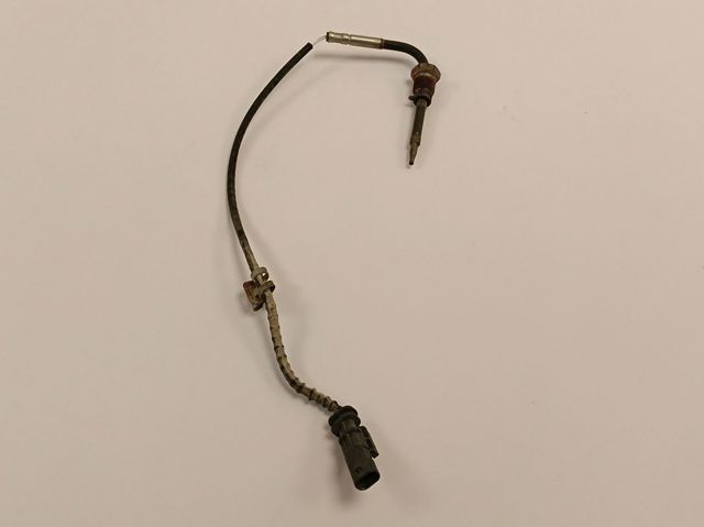 Sensor de temperatura dos gases de escape (GE), antes de filtro de partículas diesel Fiat/Alfa/Lancia 46350838