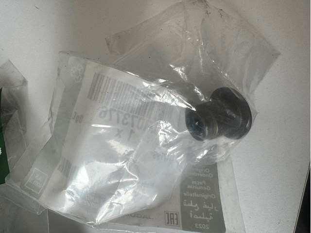 Compre LR073776 Land Rover Vedação de válvula (de óleo) de escape