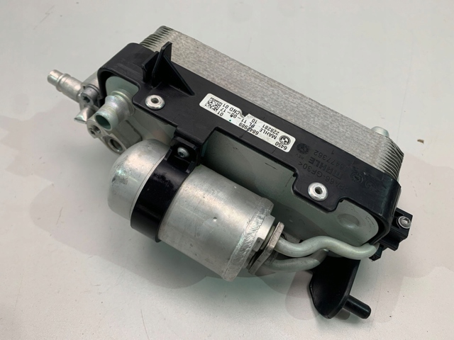 Radiador de aparelho de ar condicionado 6842989 BMW