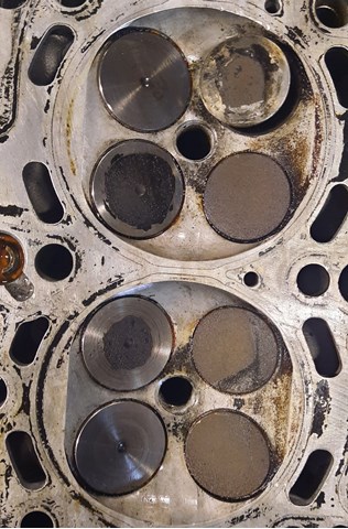 Cabeça de motor (CBC) 1436793 BMW