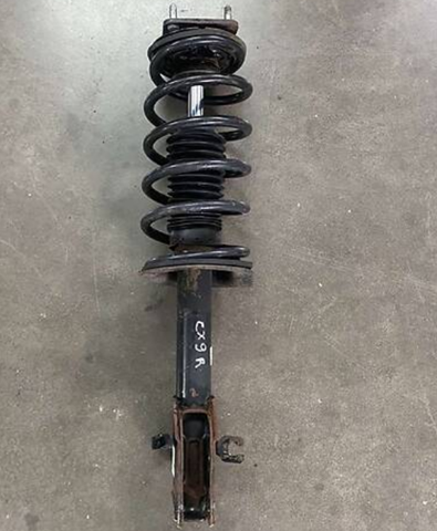 Compre TD7634011 Mazda Mola dianteira