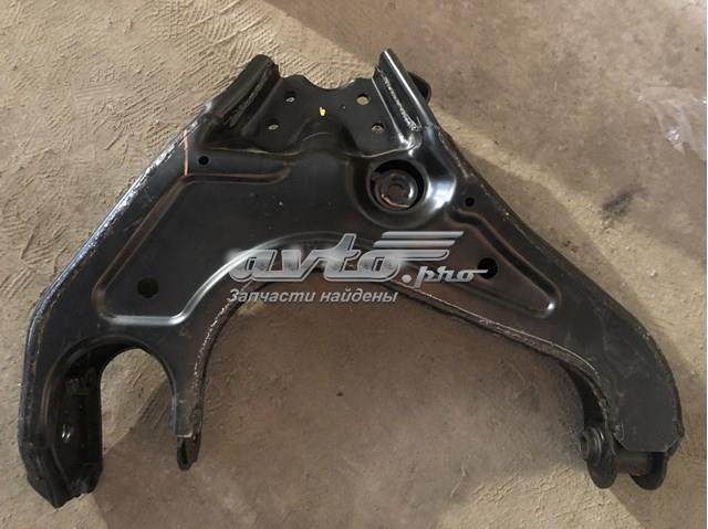 Braço oscilante inferior direito de suspensão dianteira UR6134300B Mazda