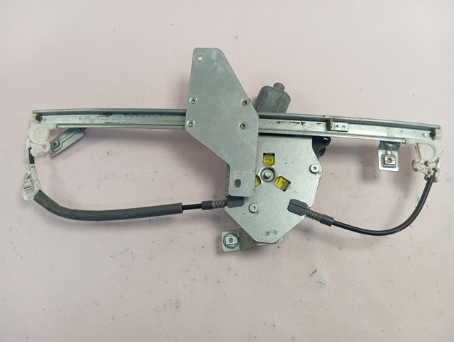 Mecanismo de acionamento de vidro da porta traseira esquerda 9806087180 Peugeot/Citroen